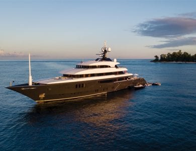 Superyacht Icon in the Seychelles