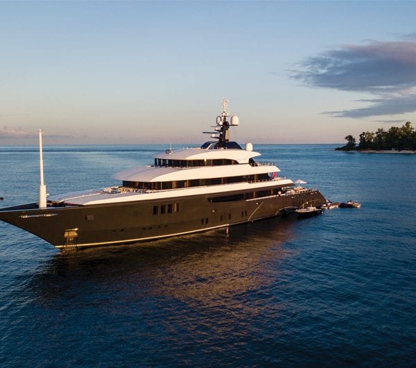 Superyacht Icon in the Seychelles