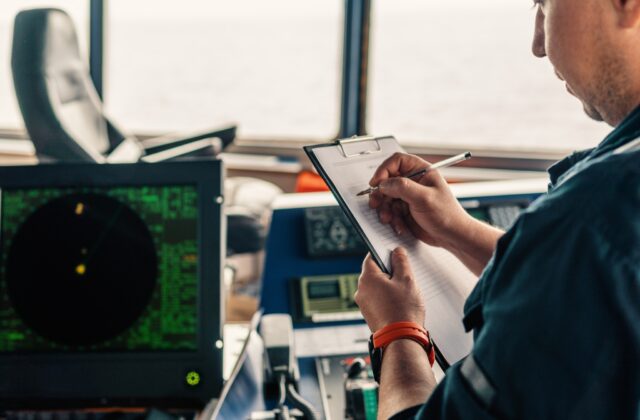 Seamanship and Meteorology (Master Yachts)